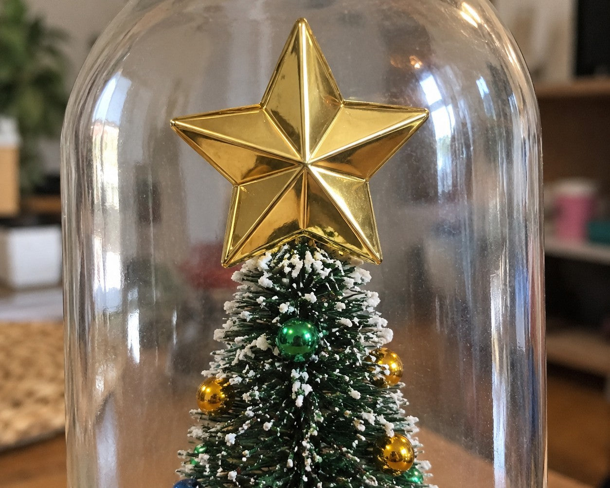 Gold Star Topper